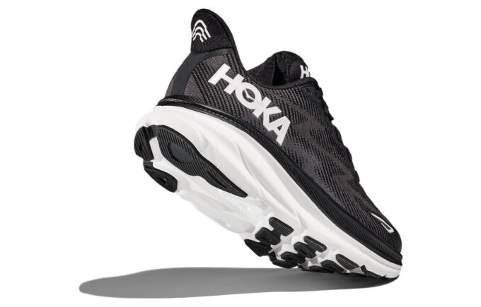 Clifton 9 ‘Blanco y Negro’
