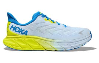 HOKA Arahi 6 ‘Agua Helada’
