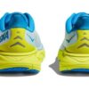 HOKA Arahi 6 ‘Agua Helada’