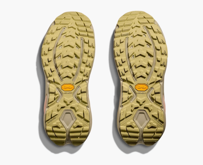 HOKA HOKA ONE ONE HOKA Sudadera con capucha esencial HOKA HOKA ONE ONE HOKA Sudadera con capucha esencial