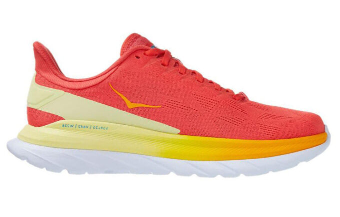 HOKA Mach 4 ‘Coral Intenso’