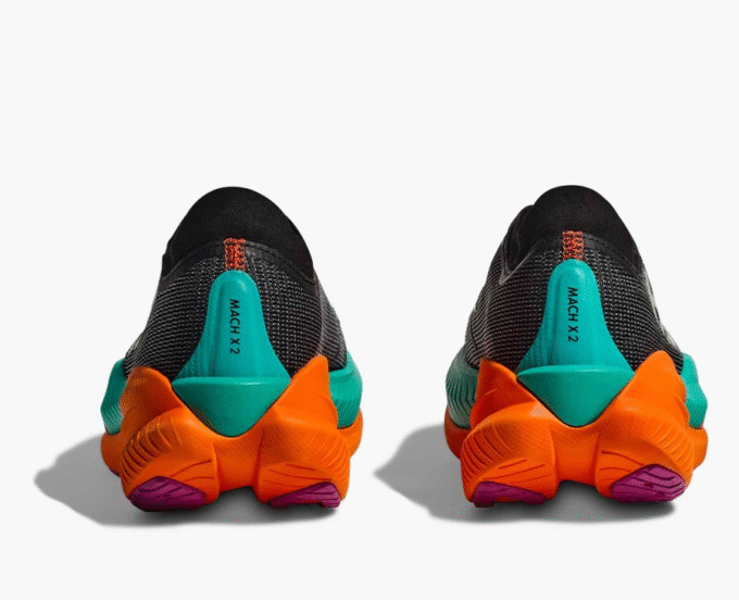 HOKA ONE ONE Mach 6