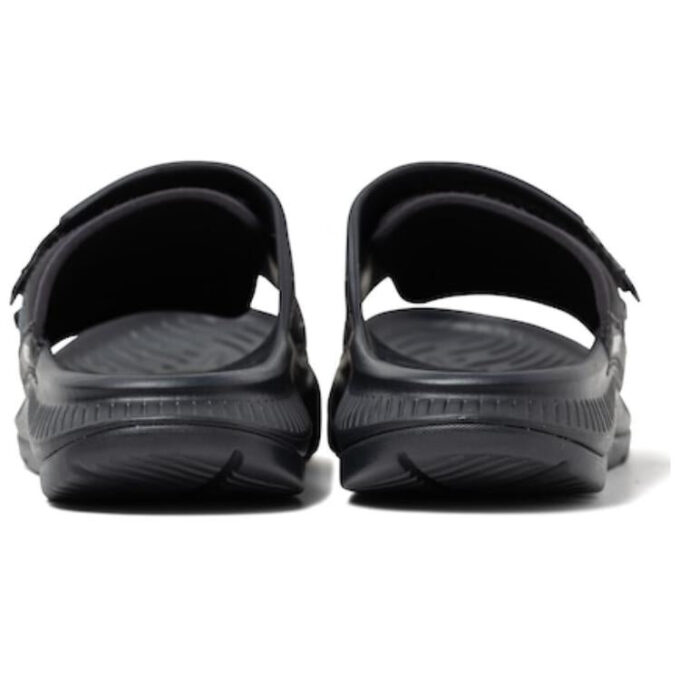 HOKA x WTAPS ORA Luxe ‘Negro azabache’