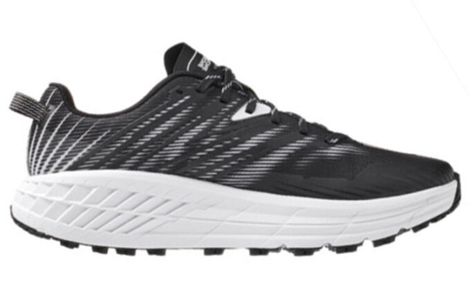 Speedgoat 4 ‘Blanco y Negro’